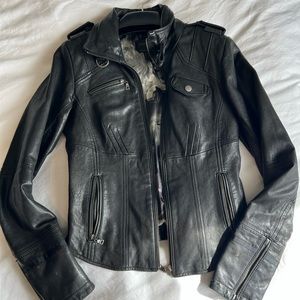 Danier leather jacket - US 4